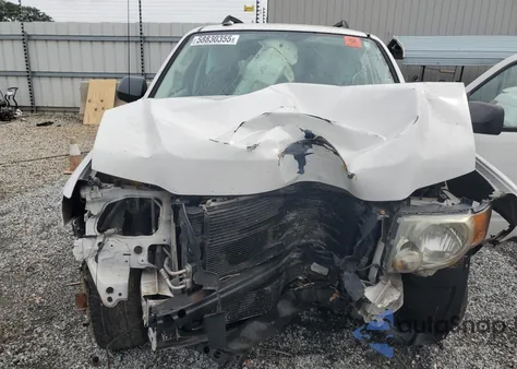 2010 Ford Escape Xlt from USA, damaged, VIN 1FMCU0DG0AKB66111